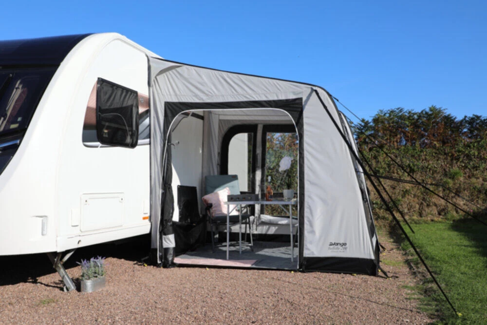 Vango Airbeam Vango Balletto Air 200 Elements Shield Caravan Awning (2023) 7 Vango Airbeam Vango Balletto Air 200 Elements Shield Caravan Awning (2023) - Image 5