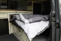 Vango Radiate Double Sleeping Bag -Camping Products Store van 2021 sleeping bag radiate db lo 03